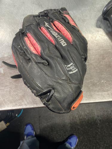 Used Mizuno FINCH BB/SB Glove RH Throw Black 12" 11337-S000476044