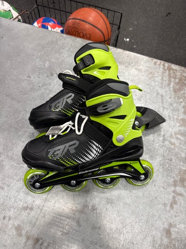 Used Bladerunner ADJUSTABLE SZ 2-6 Junior Rec Fitness Skates Green Adjustable 11337-S000476114