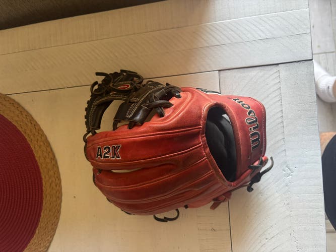Wilson A2K RH Infield Baseball Glove 11.5" (Used)