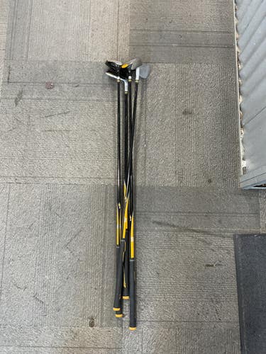 Used Walter Hagen WALTER HAGAN SET Mens Package Set RH Black 4 Piece 11614-S000226767