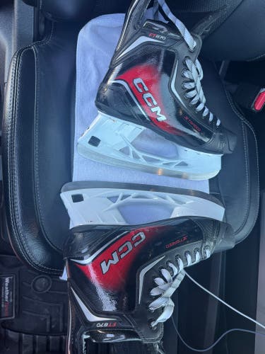 2025 CCM JetSpeed FT870 Hockey Skates Regular Width 9 (Used)