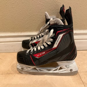 2015 CCM JetSpeed 280 Hockey Skates Regular Width Size 5 (Used)