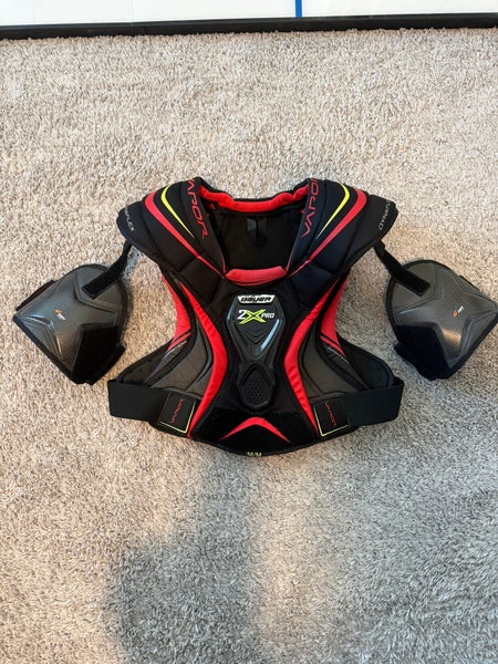 Medium Senior Bauer Vapor 2X Pro Shoulder Pads (Used)