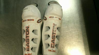 Used Easton SYNERGY 300 Junior Shin Guards White 12" 11868-S000066768