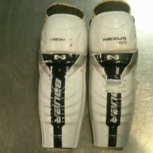 Used Bauer NEXUS 400 Junior Shin Guards White 11" 11868-S000066767