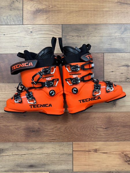 Mondo 24 & 24.5 Unisex Tecnica Firebird All Mountain Ski Boots 90 Flex (like new w/box)