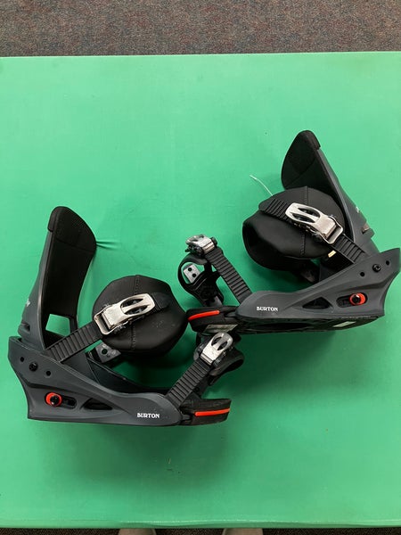 Burton Custom Snowboard Bindings | Medium