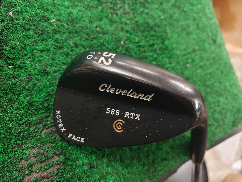 Cleveland RTX 588 Rotex Face Black 52 Degree Gap Wedge GW Steel Shaft 52.10