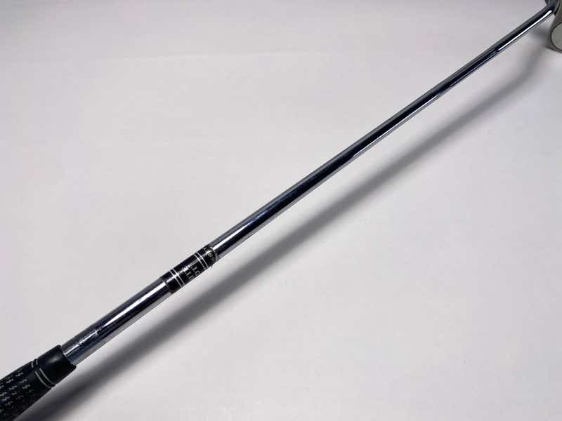 Odyssey White Hot 2-Ball Putter 33