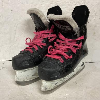 Used CCM JETSPEED FT675 Junior Hockey Skate Junior 01 11855-S000195940
