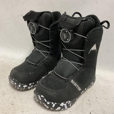 Used Burton KIDS GROM BOA Boys Snowboard Boots Black Youth 11.0 11855-S000196003