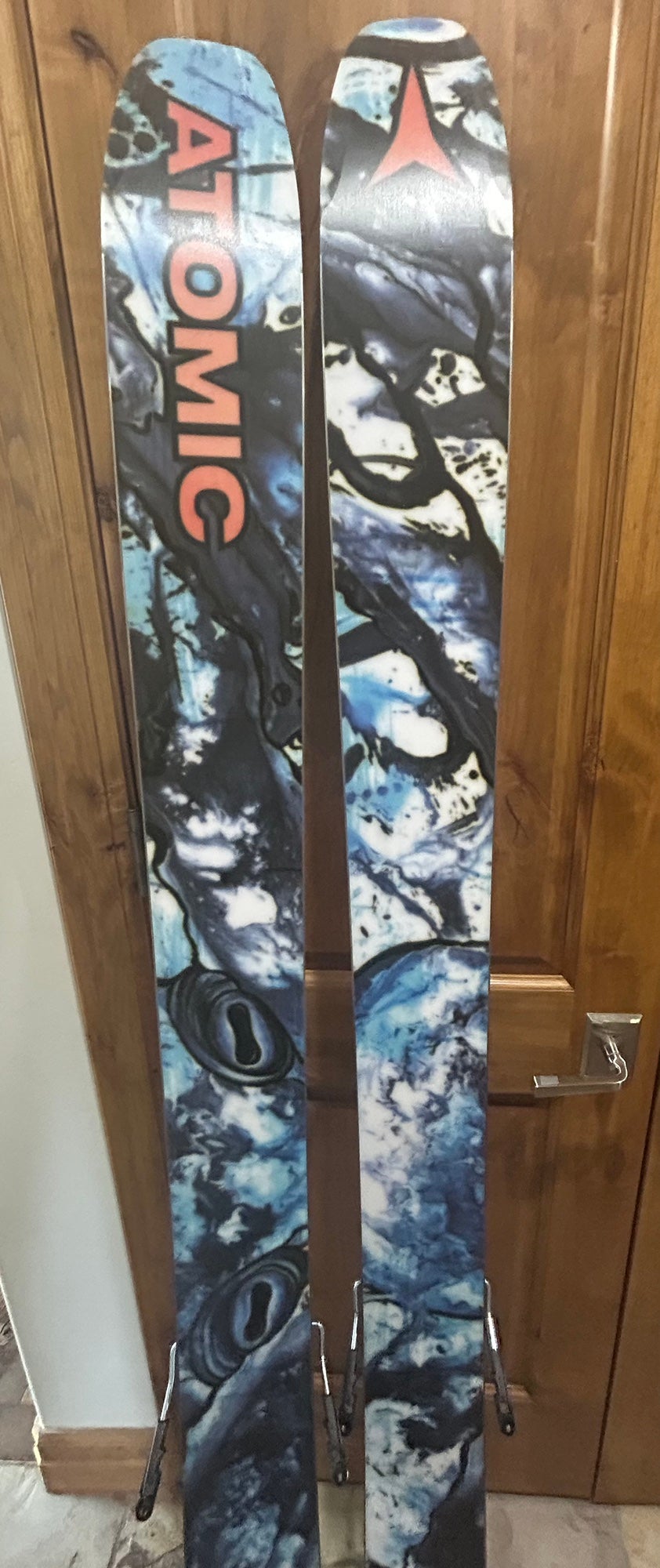 、　 ATOMIC BENT CHETLER 192cm Review: 2025 Atomic Bent Chetler 120 Skis - Powder