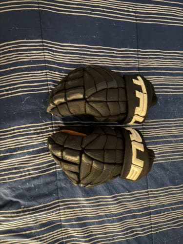 True XC9 Pro Gloves 13" Pro Stock (Used)