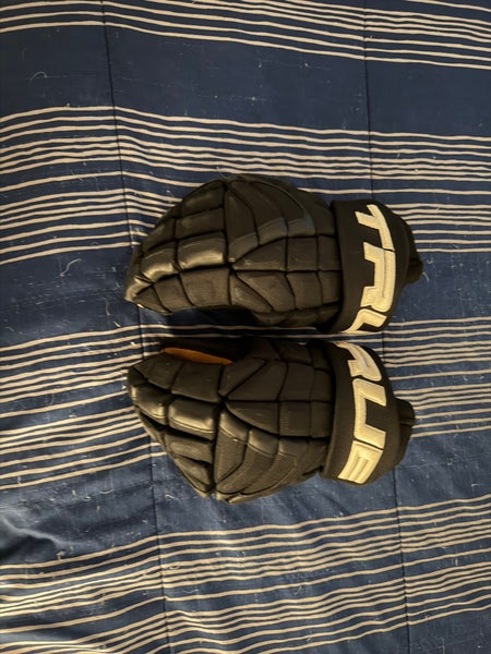 True XC9 Pro Gloves 13" Pro Stock (Used)