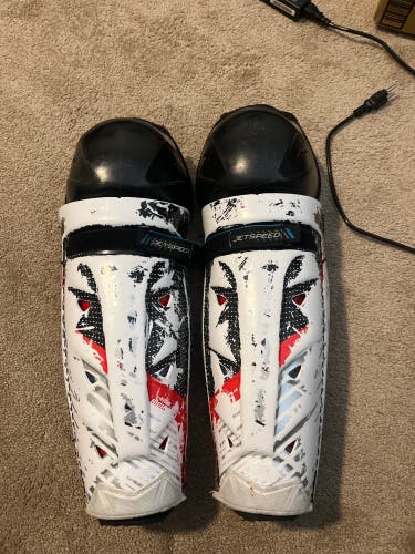 Senior CCM JetSpeed FT6 16" Shin Pads (Used)