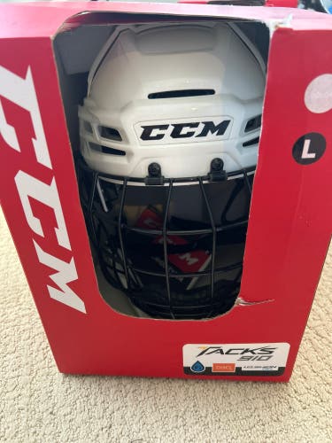 CCM Tacks 910 Helmet w/cage Large (New)