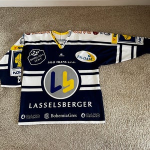 VTG Game Worn Martin Straka Hockey Jersey HC Lasselsberger Plzeň Czech Extraliga