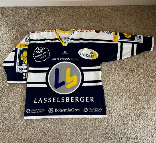 VTG Game Worn Martin Straka Hockey Jersey HC Lasselsberger Plzeň Czech Extraliga