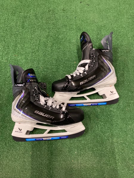 Senior Bauer Vapor Flylite Hockey Skates 9.5 (New)