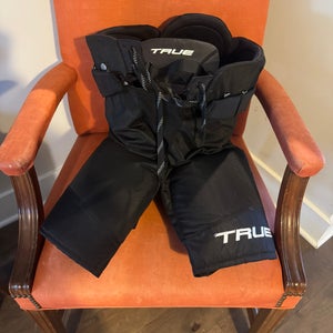 Senior Small True Catalyst 9x4 Hockey Pants (Used)