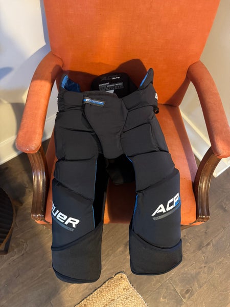 Medium Bauer Supreme ACP Elite Girdle (Used)