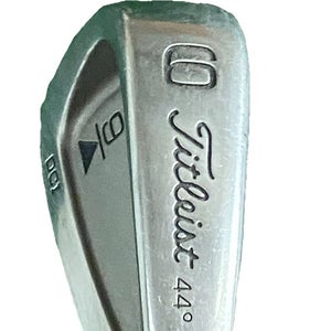 Titleist DCI 9 Iron Black MS-209 Regular Steel 35.5" RH New Grip Nice Condition