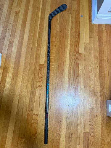 Senior CCM Vizion Right Handed Hockey Stick P92 75 Flex Pro Stock (New)