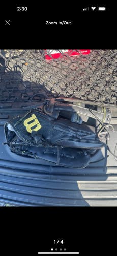 Wilson A950 RH softball Glove 14" (Used like new)