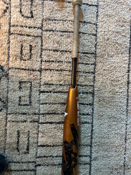 2022 DeMarini Zoa Composite USSSA Certified Bat (-10) 20 oz 30" (Used)