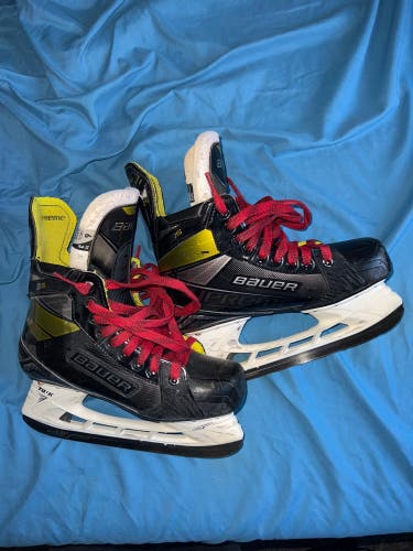 2020 Bauer Supreme 3S Hockey Skates Extra Wide Width 6 (Used)