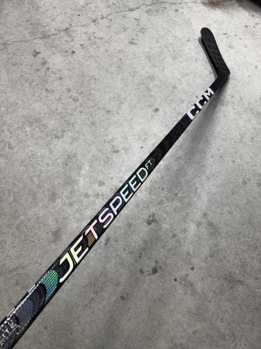 85 Flex P92M Senior CCM JetSpeed FT5 Pro Left Hand Hockey Stick Pro Stock NHL (New)