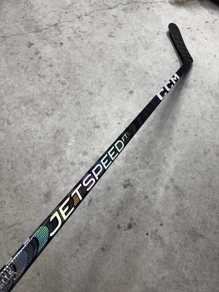 85 Flex P92M Senior CCM JetSpeed FT5 Pro Left Hand Hockey Stick Pro Stock NHL (New)