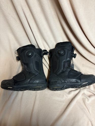 Men's Size M 10.0 (W 11.0) Insano Snowboard Boots (Used)