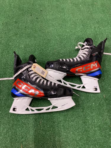 Senior CCM JetSpeed FT6 Pro Hockey Skates Pro Stock 8 3/4 (Used)
