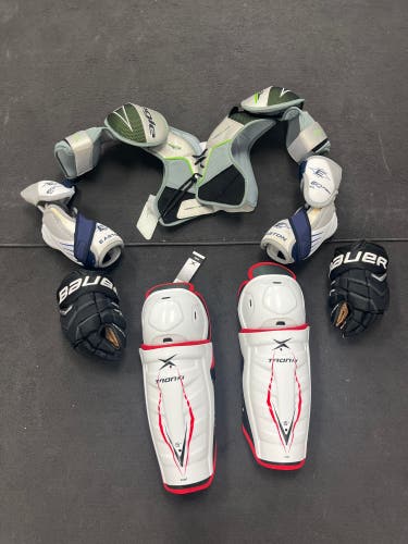 Adult Hockey Starter protective set. Bauer gloves, shin pads, elbow pads, shoulders l