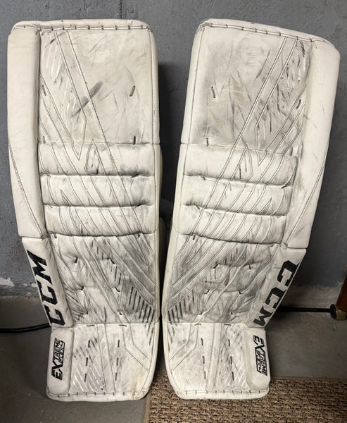 34" Bauer Goalie Leg Pads (Used)