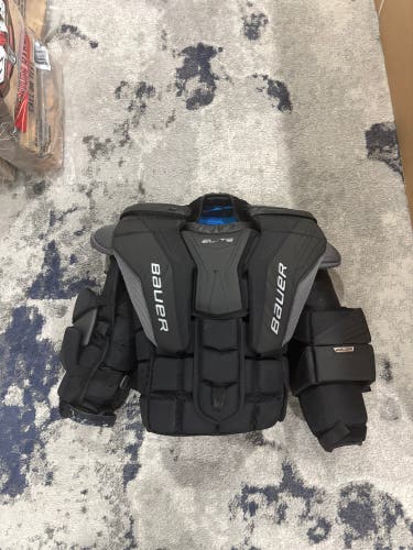 Large Bauer GSX Elite Goalie Chest Protector (Used)