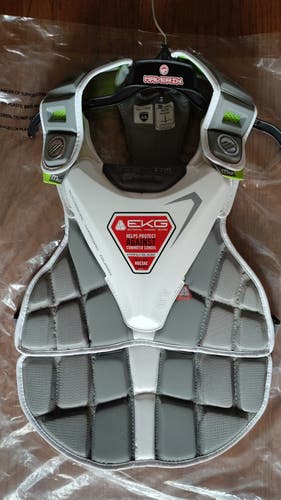 XS Adult Maverik Max Shoulder Pads (New)
