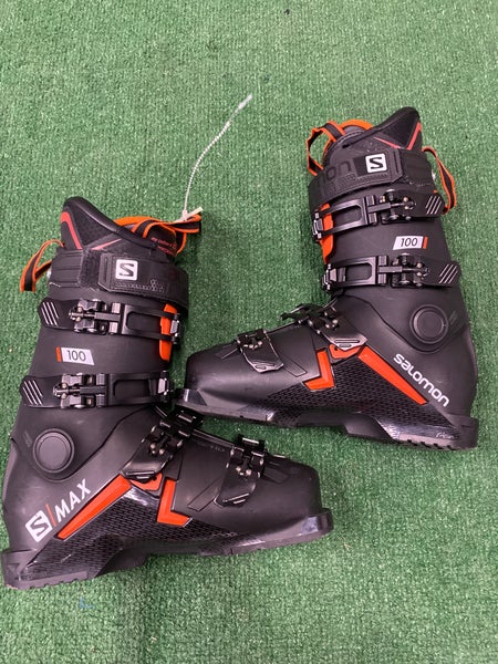 Mondo 25 & 25.5 Salomon S/Max 100 Ski Boots Medium Flex (Used)