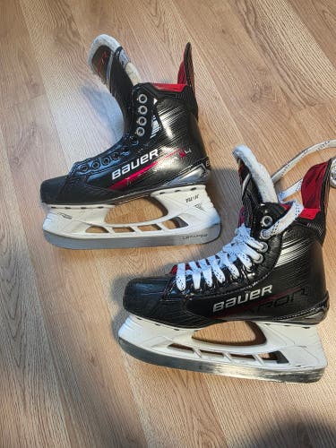 Bauer Vapor X4 Hockey Skates 6, fit 2 (Used)