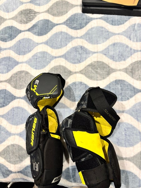Senior Medium Bauer Supreme M3 Elbow Pads (Used)