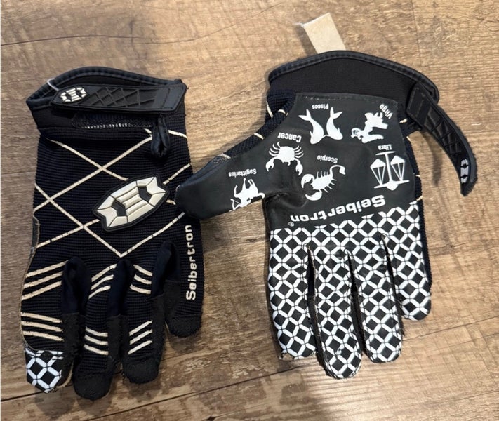 Small Youth Football Gloves (Used)