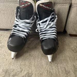 Bauer Vapor XLTX Pro+ Hockey Skates Regular Width 8.5 (New)