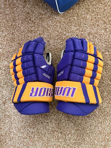 Warrior Alpha Classic Pro Gloves 14" (Used)
