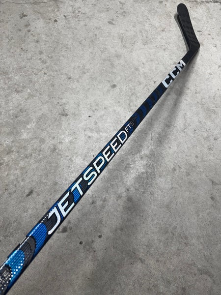 80 Flex P28M Senior CCM JetSpeed FT5 Pro Left Hand Hockey Stick Pro Stock NHL (New)