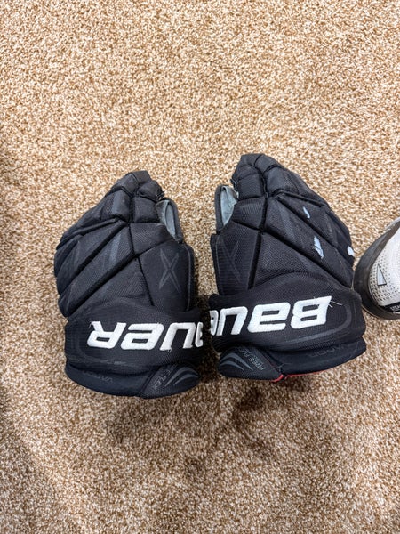 Bauer Vapor X900 Lite Gloves 13" (Used)