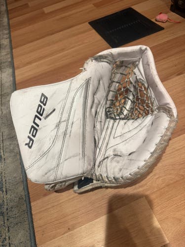 Bauer X5 Pro Goalie Glove - Full Right (Used)