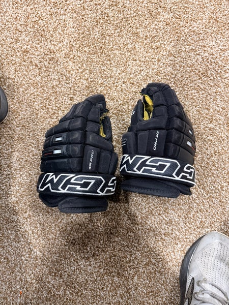 CCM Custom 4 Roll Gloves 12" (Used)