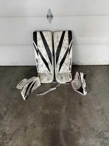 34" 2022 True L20.2 Regular Goalie Full Set (Used)