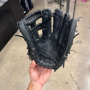 Mizuno Global Elite RH Infield Baseball Glove 11.5" (Used)